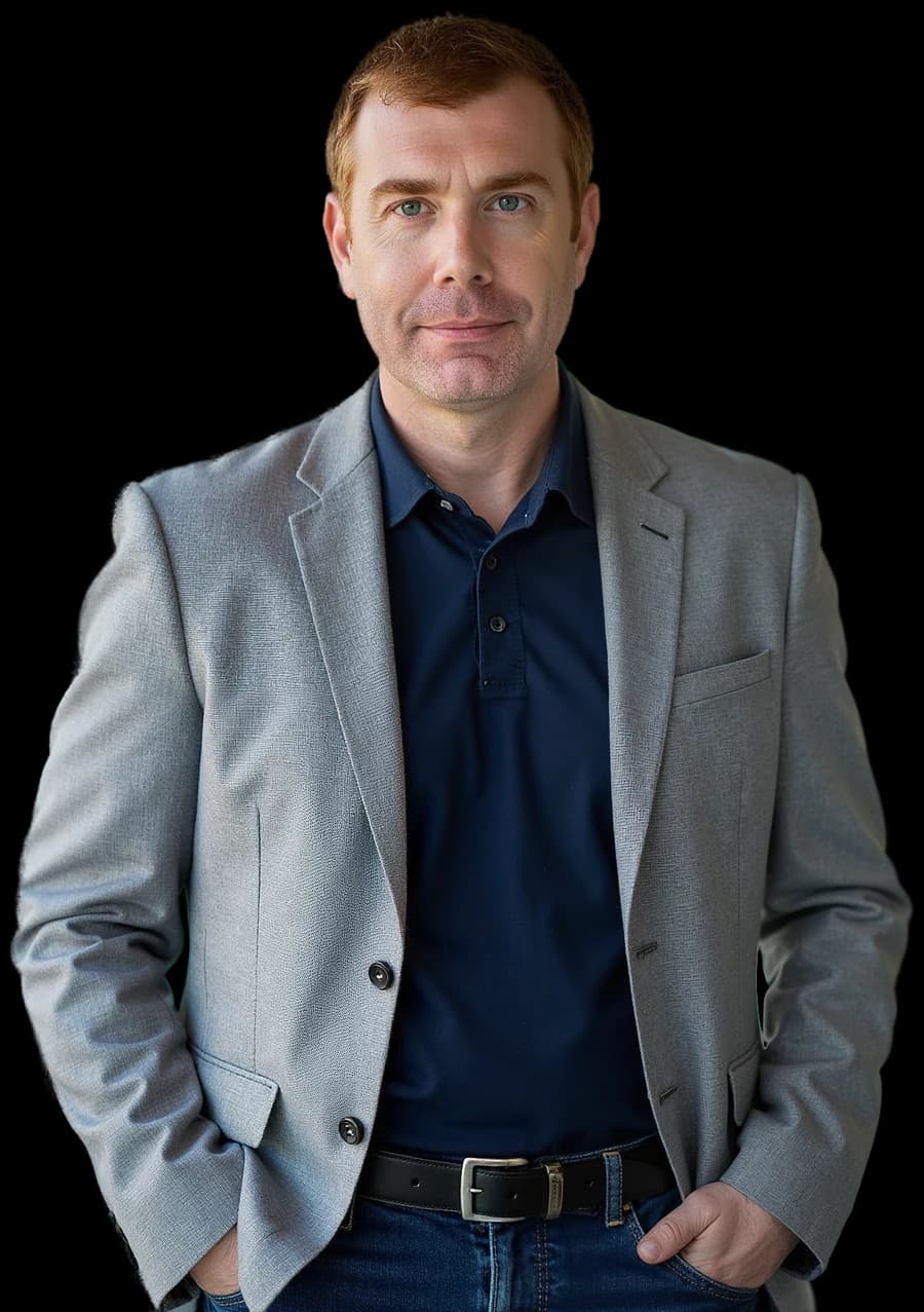 Jonathan Milne, founder of Dash2Grow, in a grey blazer and navy polo